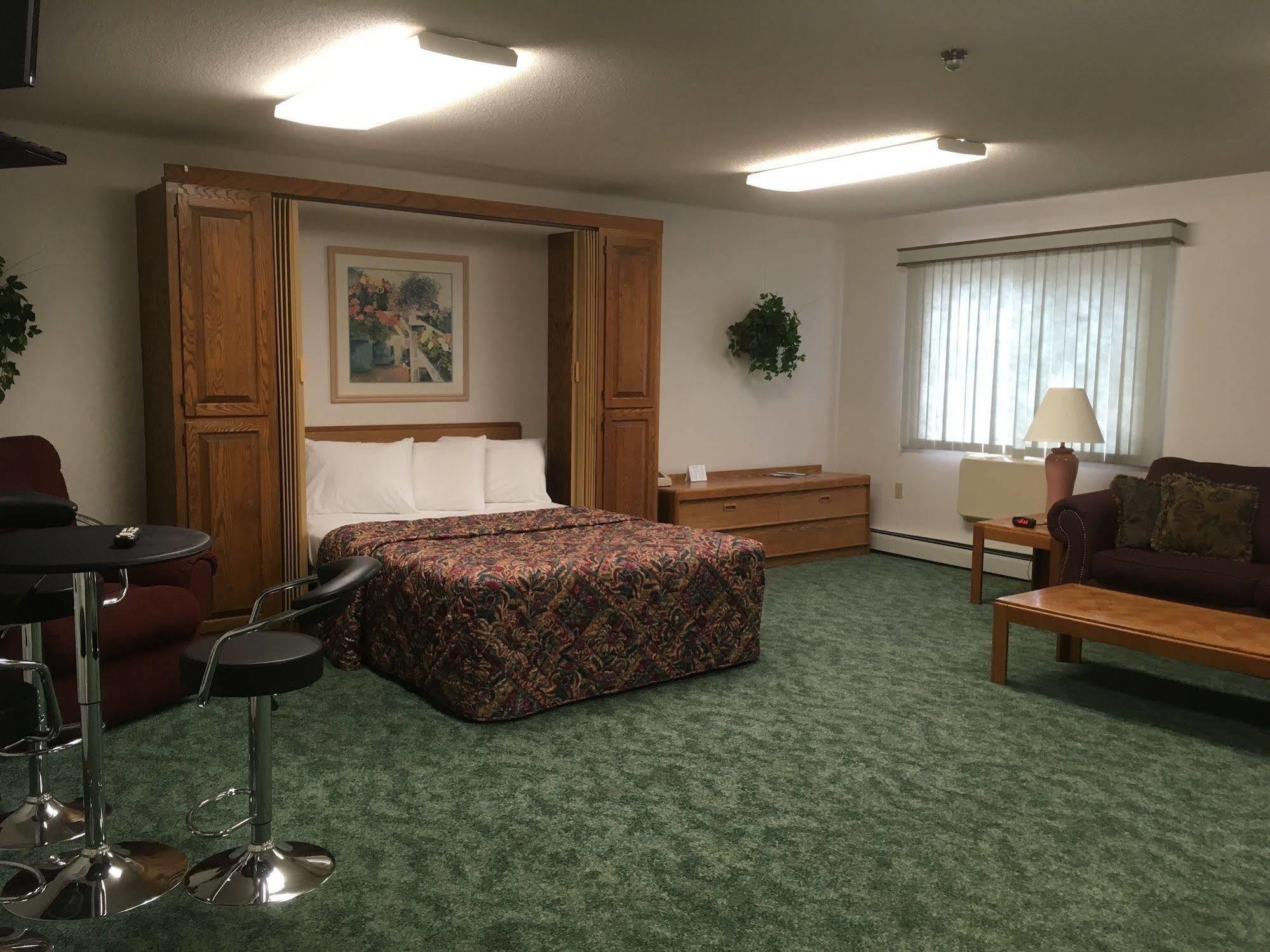 Value Host Motor Inn Marquette Luaran gambar